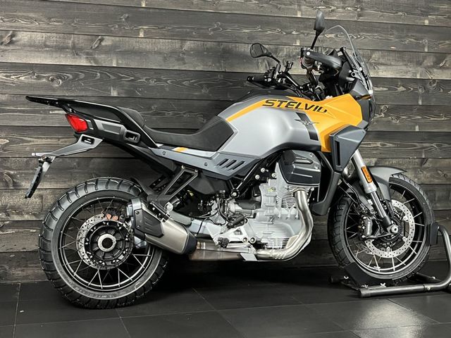 moto-guzzi - stelvio