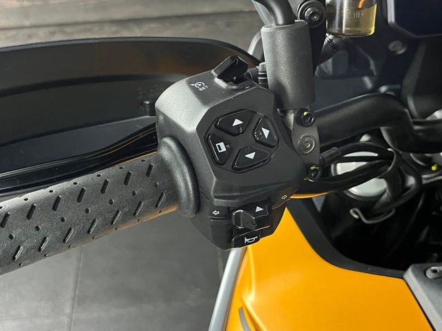 moto-guzzi - stelvio