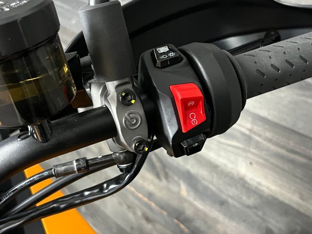 moto-guzzi - stelvio