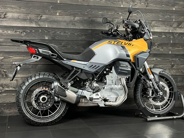 moto-guzzi - stelvio