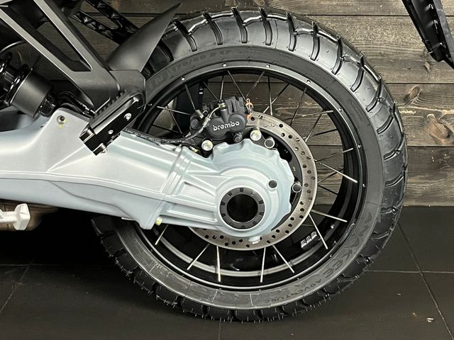 moto-guzzi - stelvio