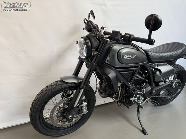 ducati - scrambler-nightshift