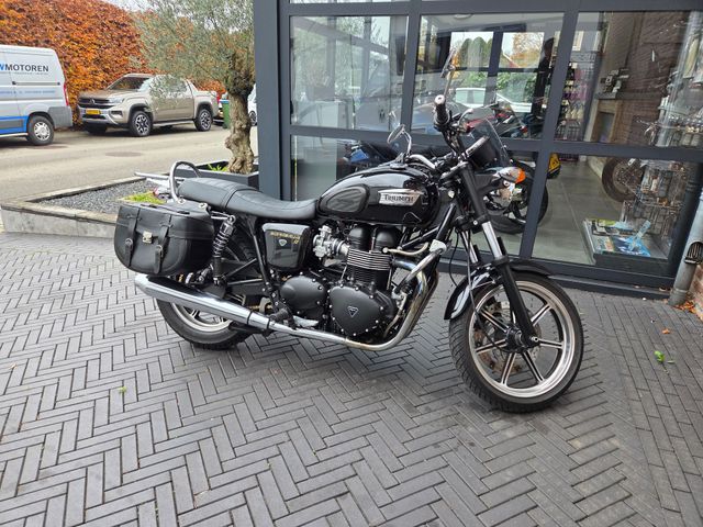 triumph - bonneville