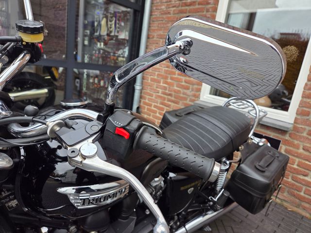 triumph - bonneville