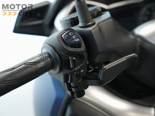 yamaha - x-max-400-abs