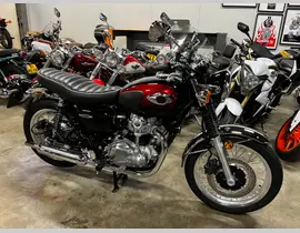 Kawasaki W800 2024 occasion