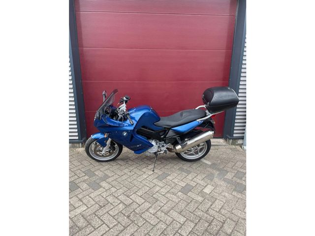 bmw - f-800-st