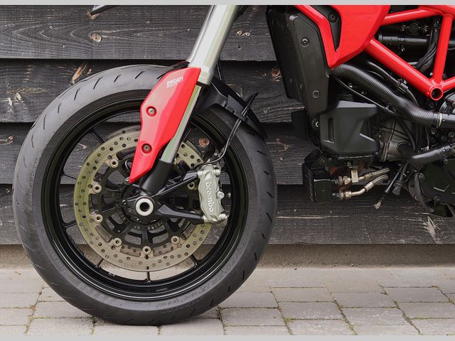 ducati - hypermotard-939
