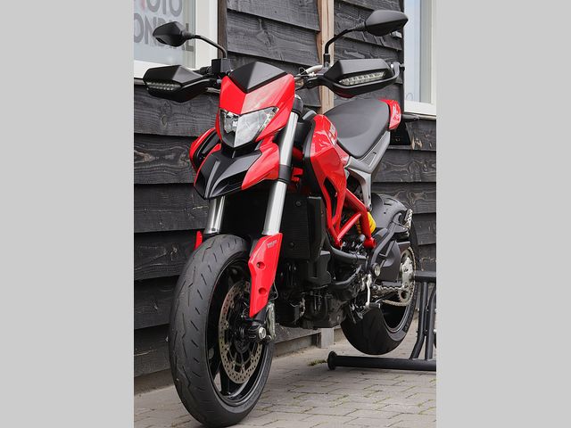 ducati - hypermotard-939