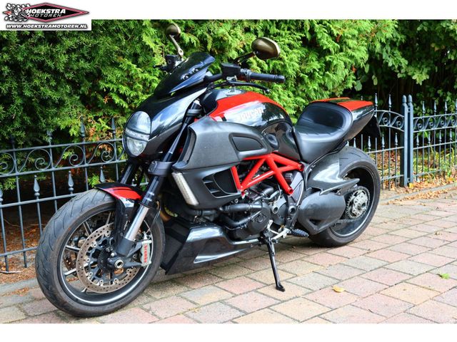 ducati - diavel