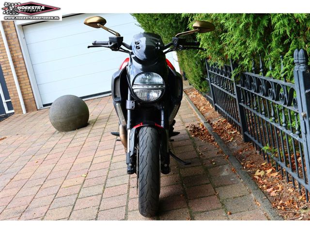 ducati - diavel