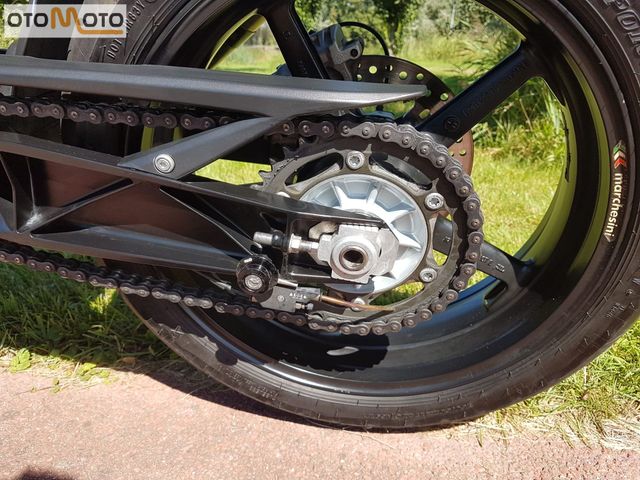 ktm - 690-duke