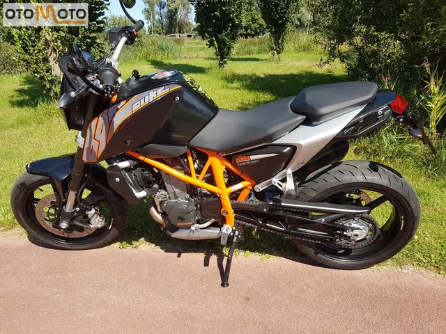 ktm - 690-duke