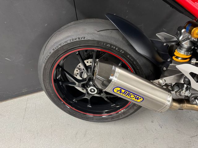 triumph - speed-triple-r