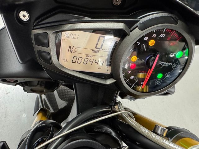 triumph - speed-triple-r