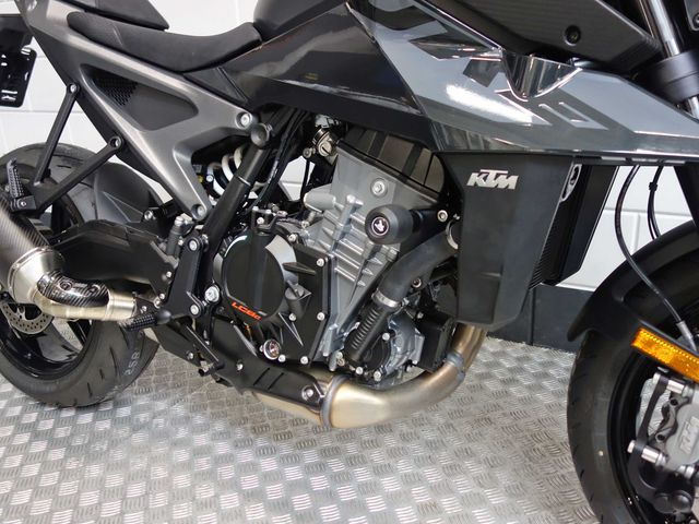 ktm - 990-duke