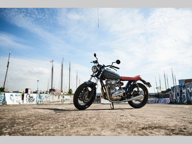 yamaha - xs-650-se