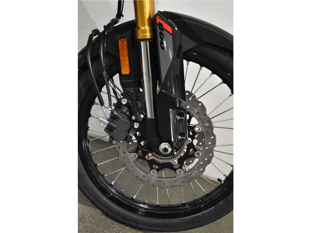 suzuki - v-strom-800-de