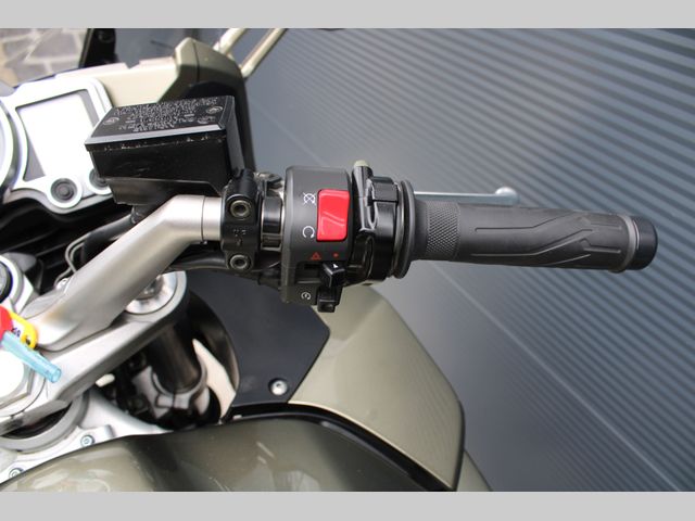 yamaha - fjr-1300