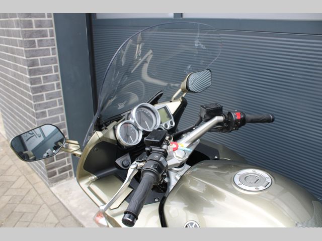 yamaha - fjr-1300