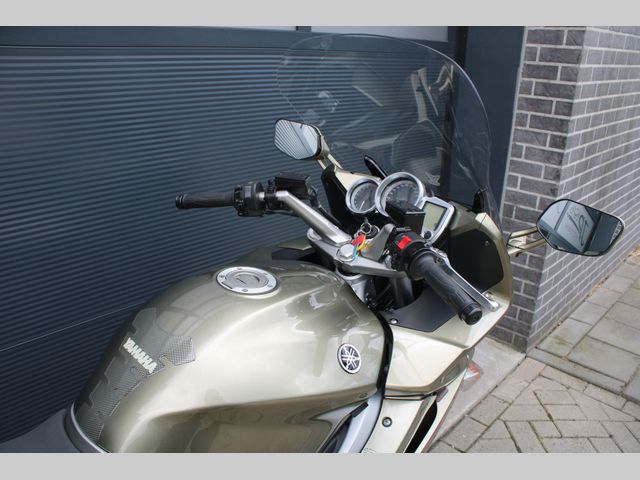 yamaha - fjr-1300