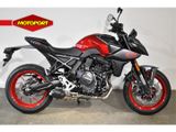 SUZUKI GSX-8S