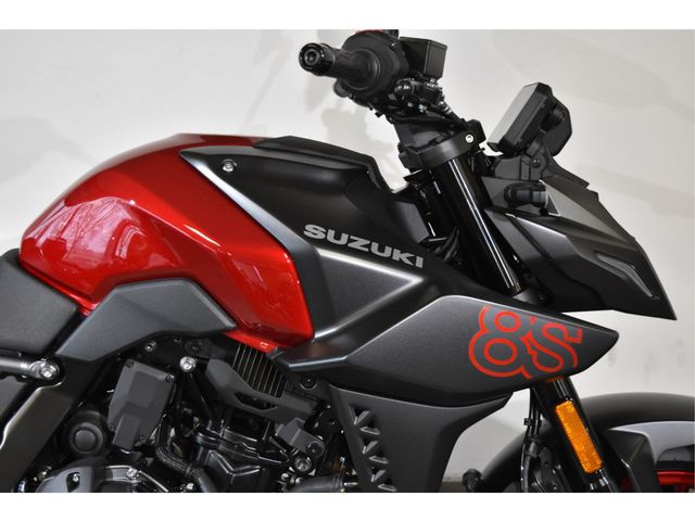 suzuki - gsx-8s