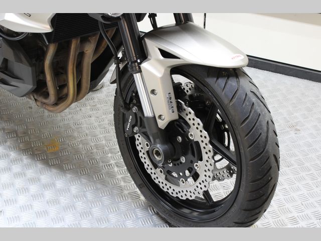 kawasaki - versys-1000-grand-tourer