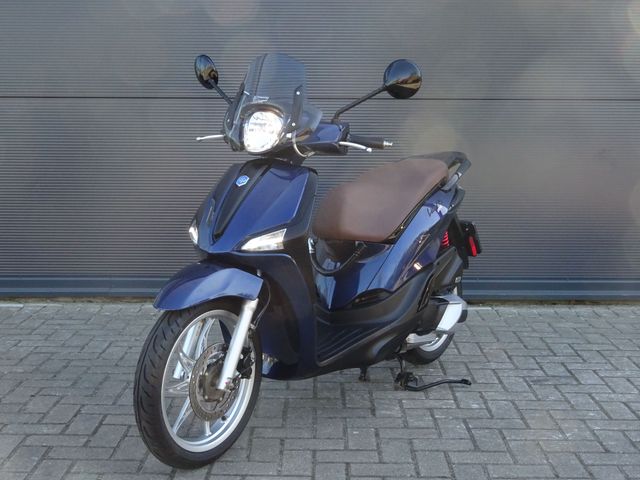 piaggio - liberty-125