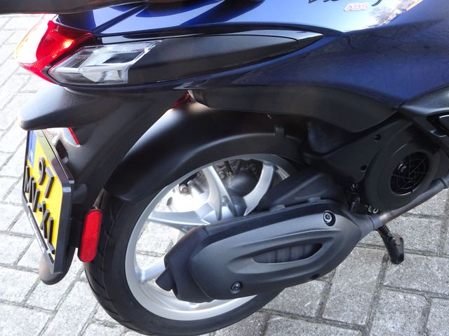 piaggio - liberty-125