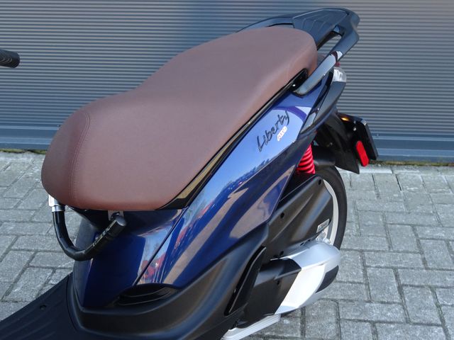 piaggio - liberty-125
