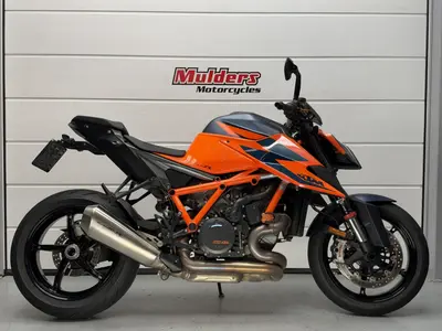 KTM 1290 SUPER DUKE R – foto 2