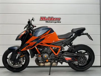 KTM 1290 SUPER DUKE R – foto 3
