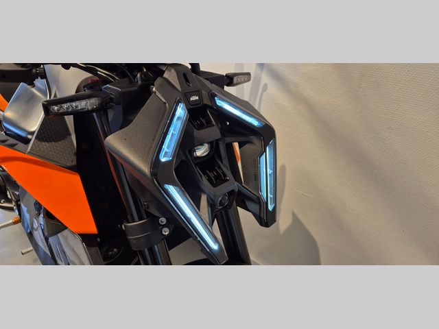 ktm - 990-super-duke