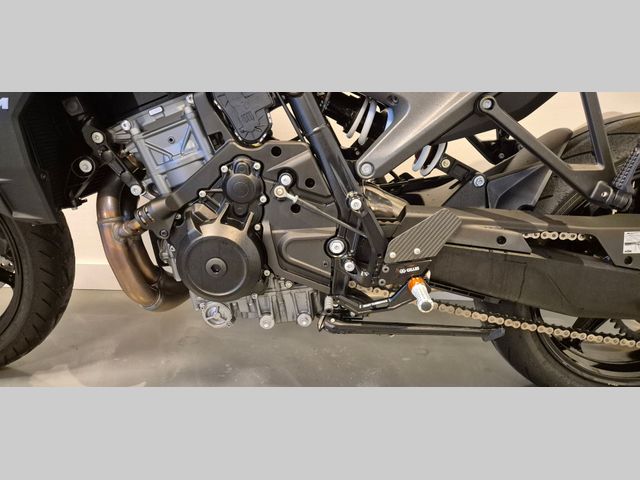 ktm - 990-super-duke