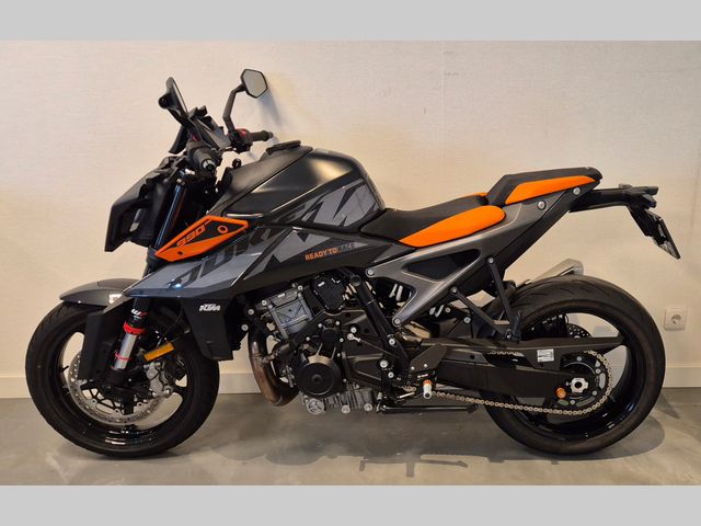 ktm - 990-super-duke