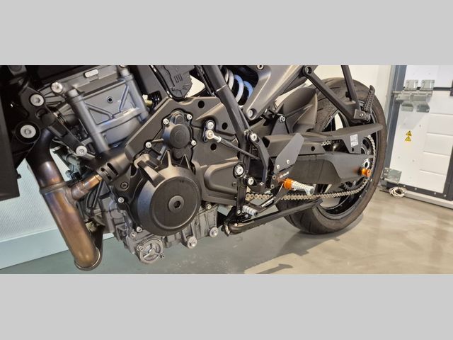 ktm - 990-super-duke
