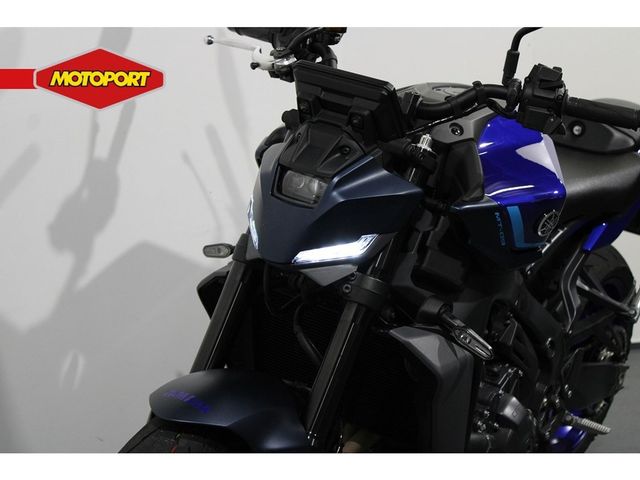 yamaha - mt-09-y-amt