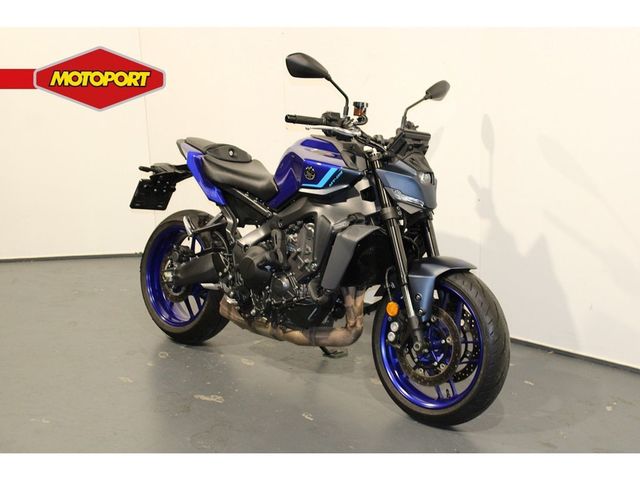 yamaha - mt-09-y-amt