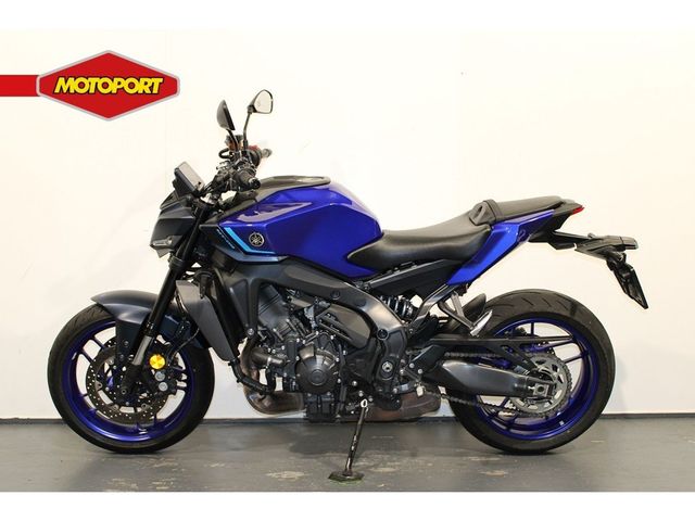 yamaha - mt-09-y-amt