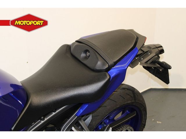 yamaha - mt-09-y-amt