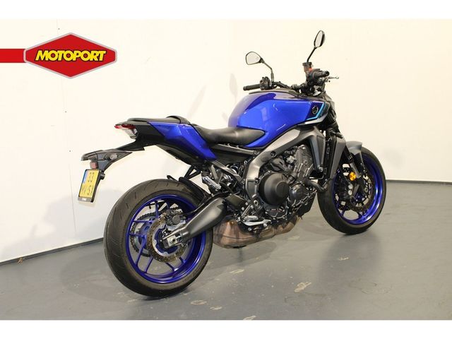 yamaha - mt-09-y-amt