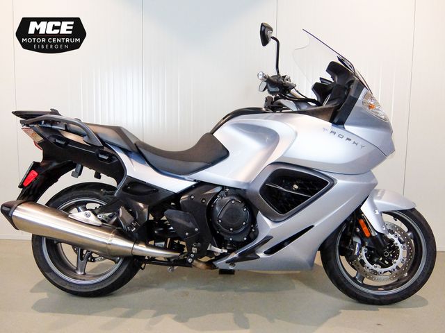 triumph - trophy-1200