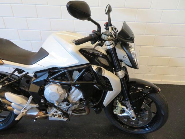 mv-agusta - brutale-675