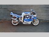 SUZUKI GSX-R 750