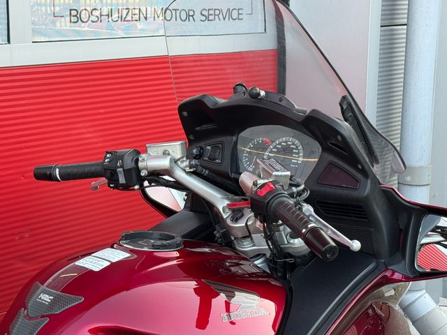 honda - st-1300-pan-european