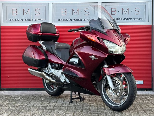 honda - st-1300-pan-european