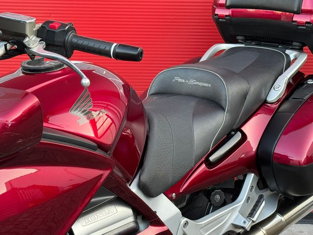 honda - st-1300-pan-european