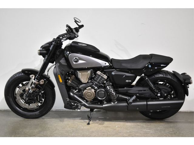 QJMOTOR - srv-600-v