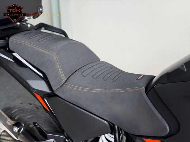 ktm - 1290-super-adventure-s